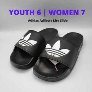 NEW Youth 6 | Women 7 Adidas Lite Slides in Black and White